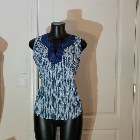 BRAND NEW LIZ CLAIBORNE MULTI-COLOR SLEEVELESS SHIRT - Picture 2 of 14